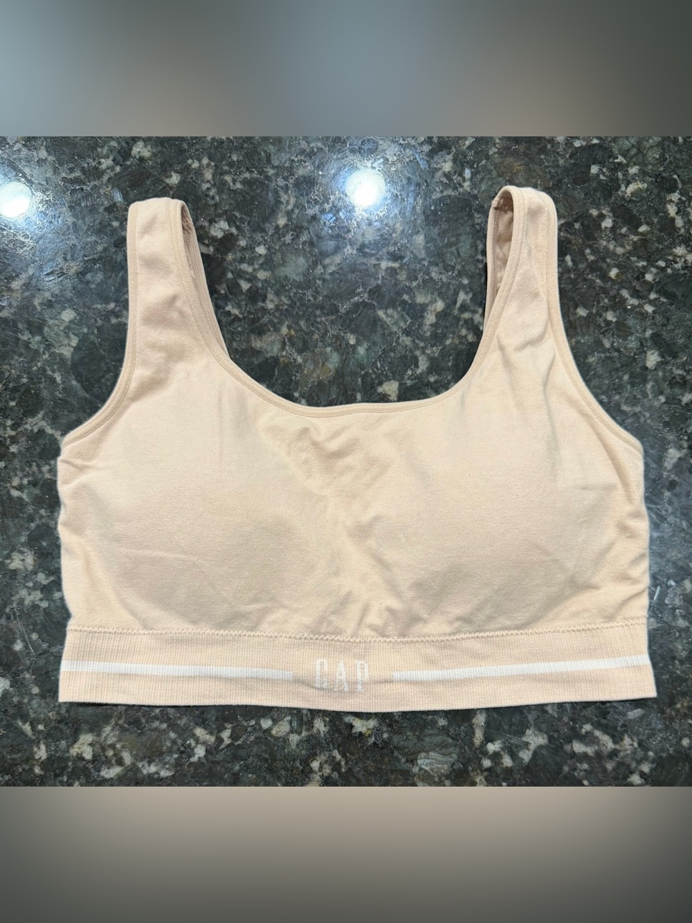 GAP Beige Scoop-Neck Seamless Sports Bra 🤎 Size Large 🤎